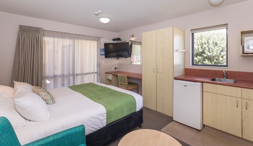 Superior Studio, Non Smoking, Kitchenette (Super King Studio)