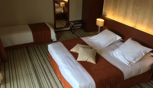 Twin Room (Harbour Side)