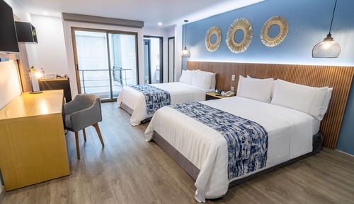 Standard Twin Room