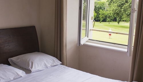 Economy Suite