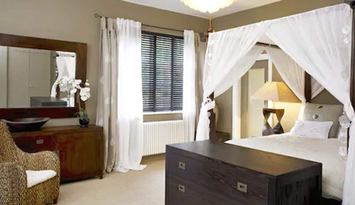 Double Room (Orchid)