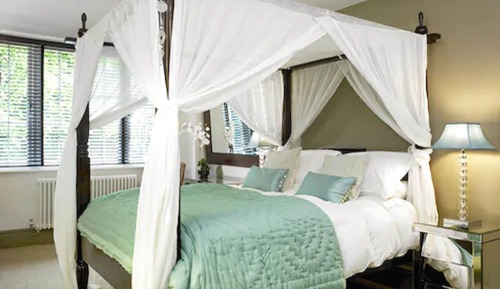 Double Room (Lotus)