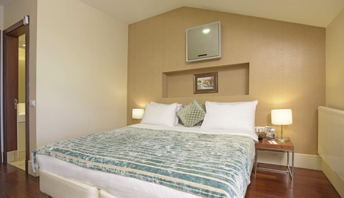Standard Studio, 1 Double or 2 Twin Beds, City View