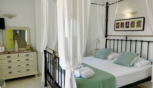 Studio, Pool View (For 2)