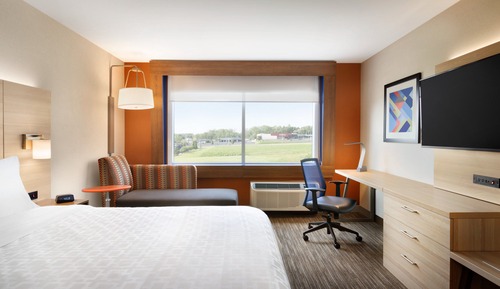 Standard Room, 1 King Bed, Accessible (Communications)