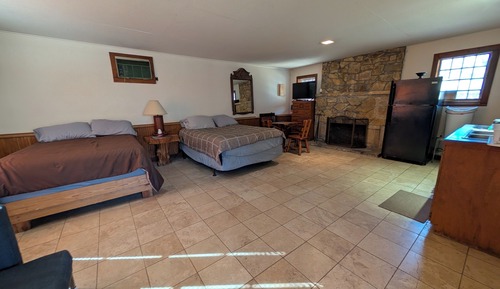 Cabin, Mountain View (4)