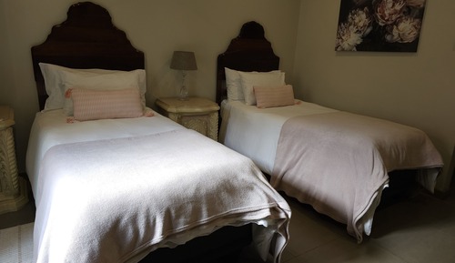 Deluxe Room no 5