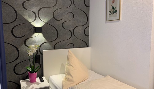 Classic Single Room