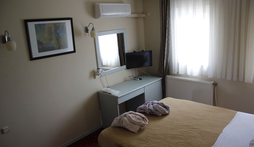 Standard Single Room
