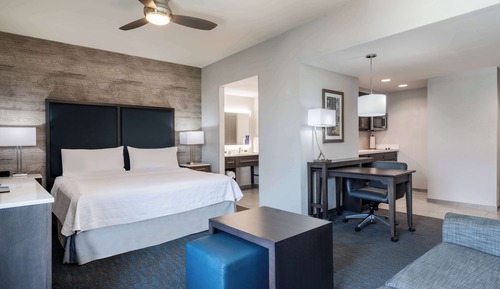Studio Suite, 1 King Bed, Non Smoking