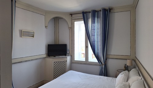 Comfort Double or Twin Room