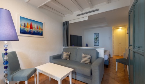Basic Triple Room
