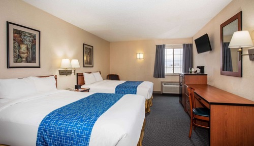 Room, 2 Queen Beds, Non Smoking