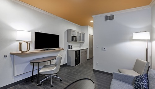 Suite, 1 King Bed
