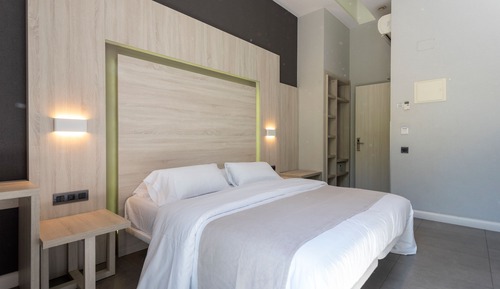 Double Room, Balcony