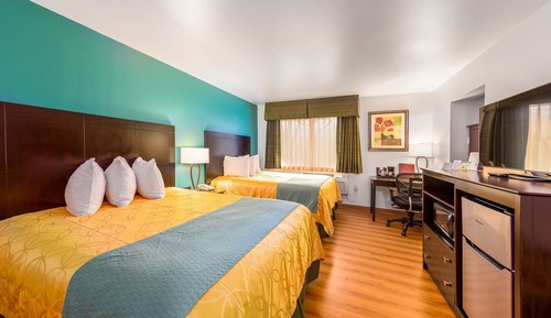 Standard Room, 2 Queen Beds, Refrigerator & Microwave (Pet Friendly)