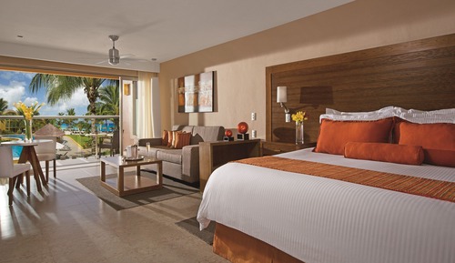 Preferred Club Junior Suite Ocean View King