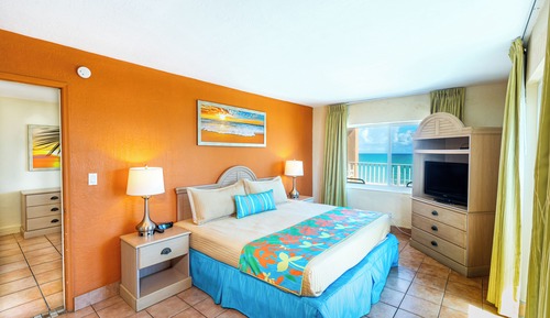 Penthouse 2 Bedroom, 2 Bath