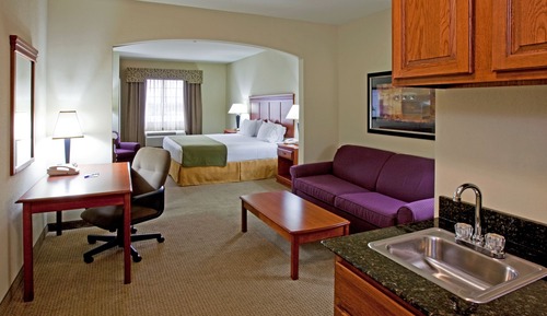 Standard Room, 1 King Bed, Accessible (Communications, Roll-In Shower)