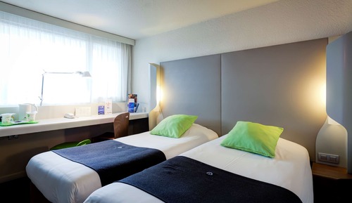 Standard Room, 2 Twin Beds
