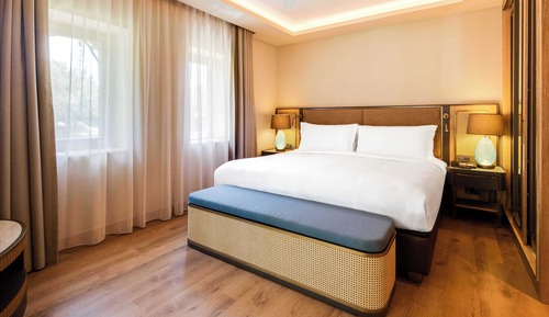 Suite, 1 Bedroom, Pool View