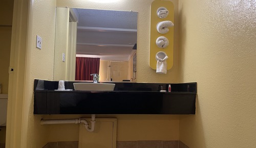 Room, 1 Queen Bed, Non Smoking