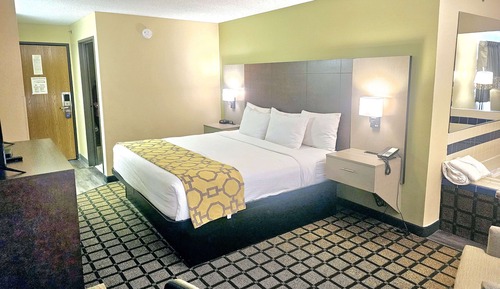 Studio Suite, 1 King Bed, Non Smoking, Hot Tub