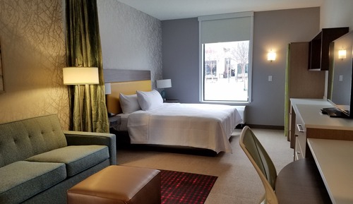 Studio, 1 King Bed, Accessible, Bathtub (Mobility & Hearing)