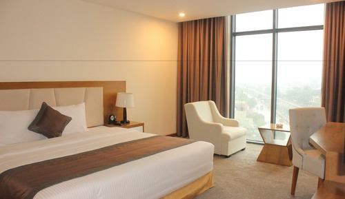 Executive Suite