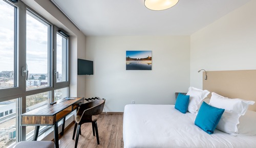 COMFORT STUDIO (DOUBLE BED)