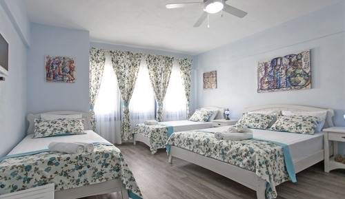 Basic Quadruple Room