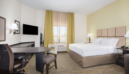 Studio Suite, 1 Queen Bed, Accessible (Mobility Roll-In Shower)