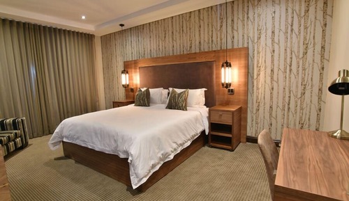 Luxury Self-catering Apartment