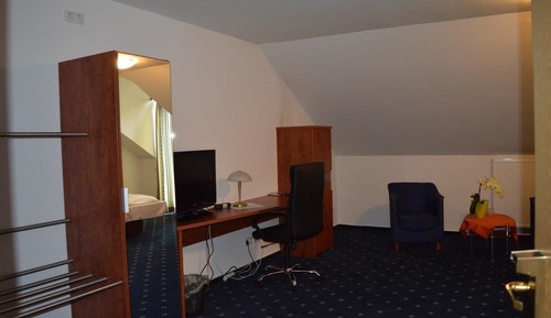Comfort Single Room