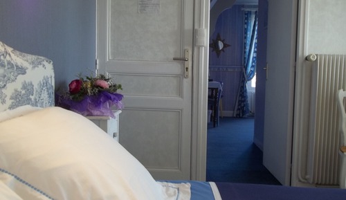 Double Room, Partial Ocean View