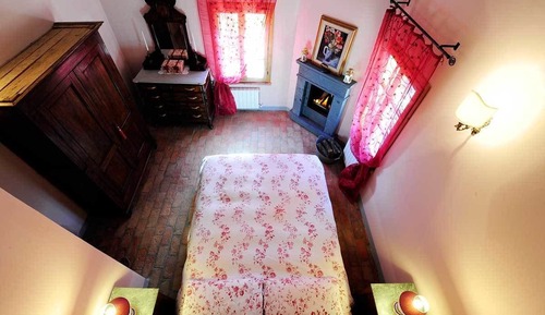 Standard Double Room, Shared Bathroom, Garden View (Corniolo)