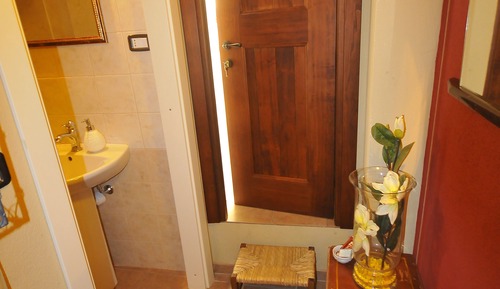 Double Room, Hill View (Nebbiolo)