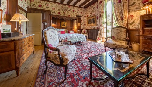 Comfort Double Room, Ensuite, Park View (Chambre Pivoine)