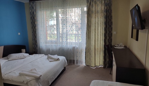 Superior Triple Room, Balcony, Mountain View