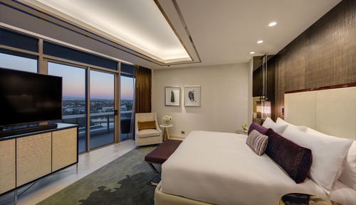 Penthouse Spa Suite