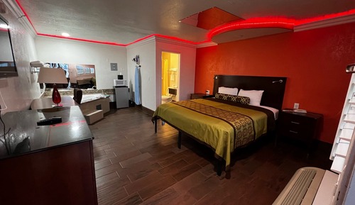 Romantic Room, 1 King Bed