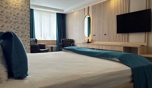 Royal Double Room
