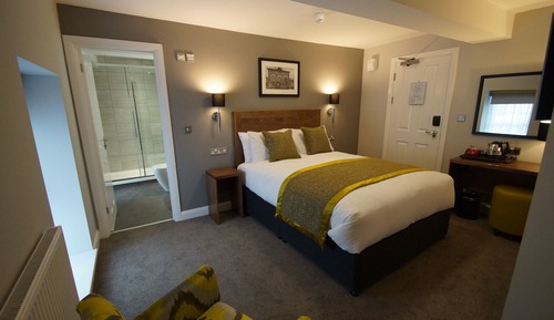 Large Double Room