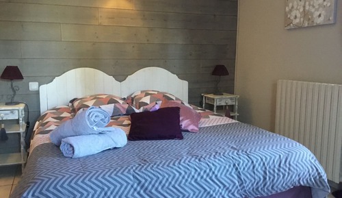 Double Room (Anis)