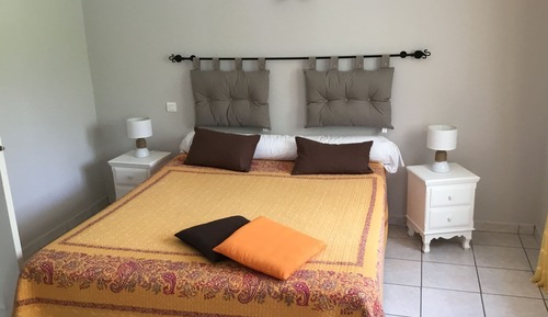Quadruple Room, Accessible (Mandarine)