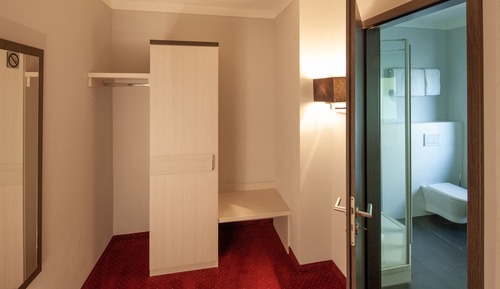 Standard Single Room
