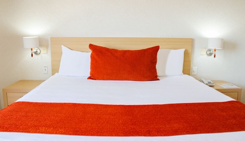 Standard Room, 1 King Bed