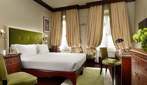 Superior Triple Room