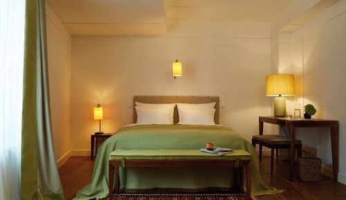 Single Room, Courtyard View