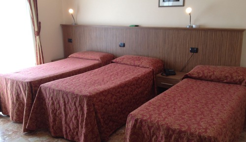 Triple Room, Private Bathroom